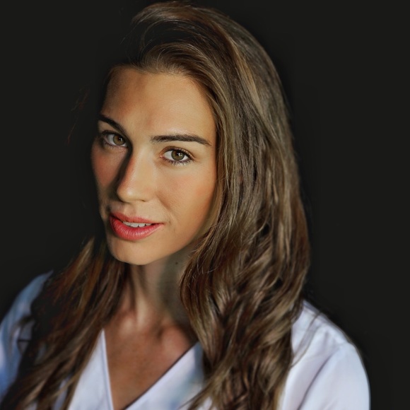 Meet your Posher, Andi - Picture 7 of 7